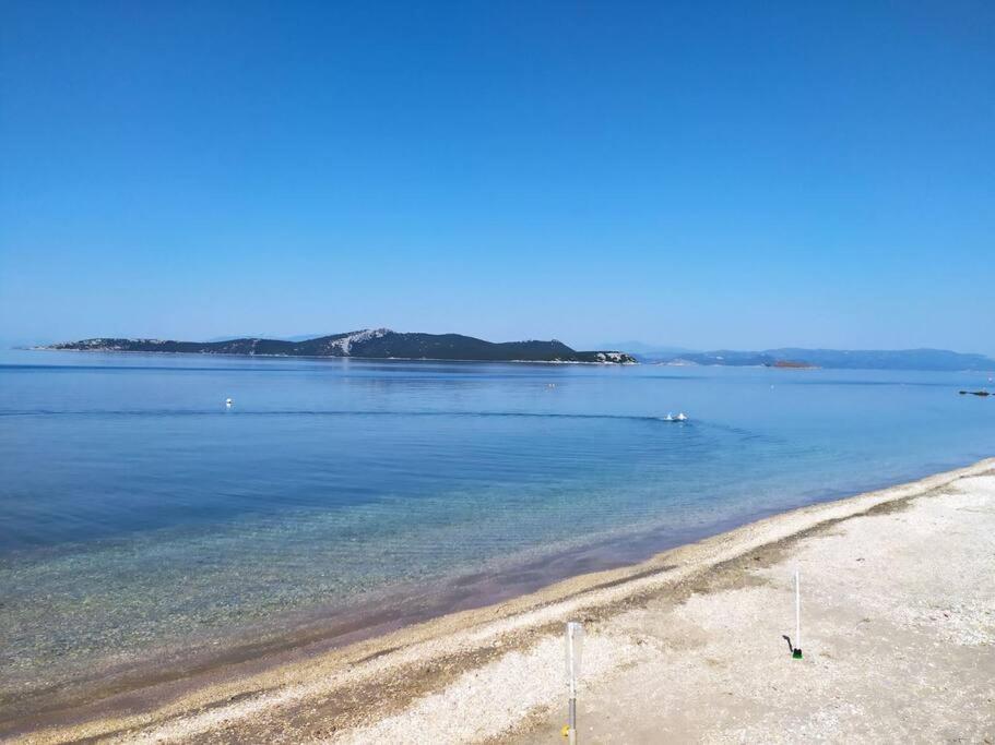 Το Σπίτι Της Μαργαρίτας Στην Παραλία Villa Nea Styra Bagian luar foto