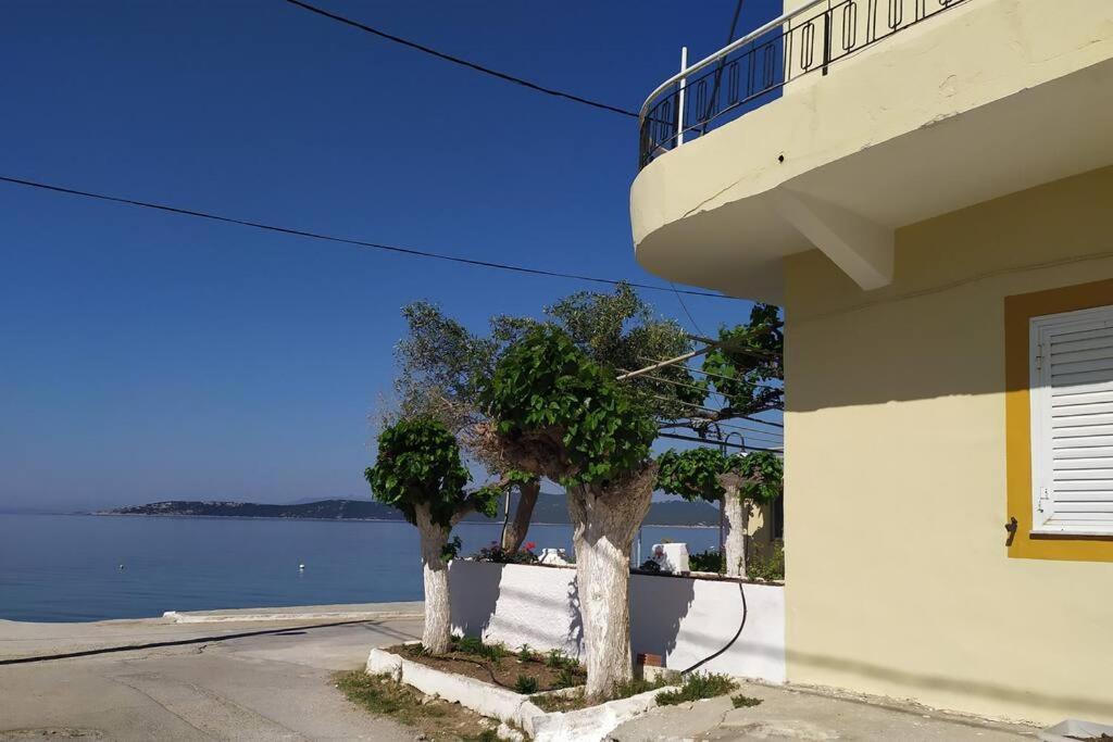 Το Σπίτι Της Μαργαρίτας Στην Παραλία Villa Nea Styra Bagian luar foto